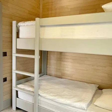 Aida Hotel