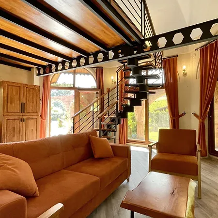 爱达酒店 Çıralı