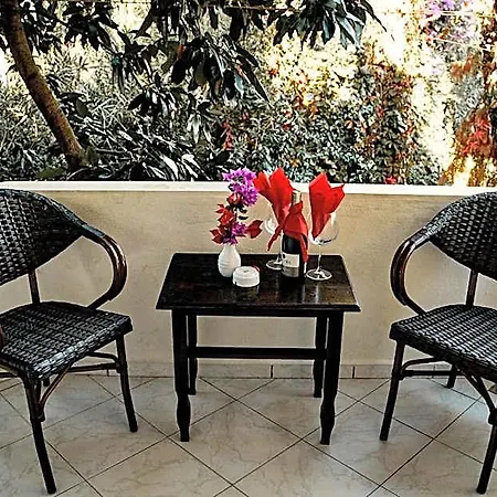 Otel Aida 2*