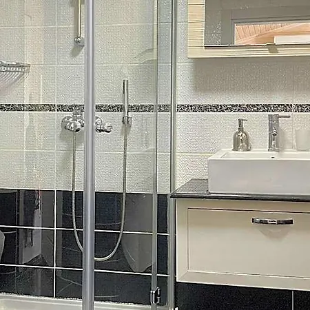 Aida Otel Çıralı