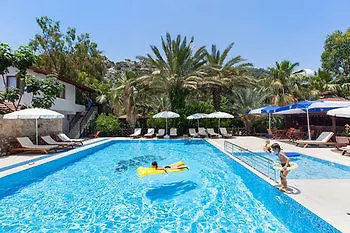 عايدة فندق